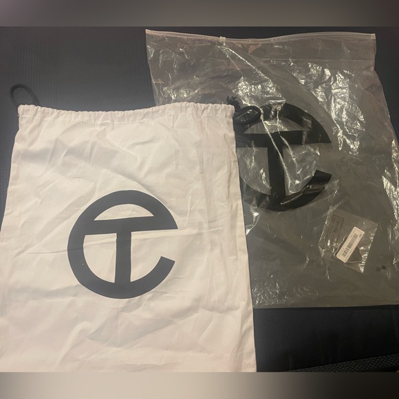 Medium telfar bag - Picture 5 of 5